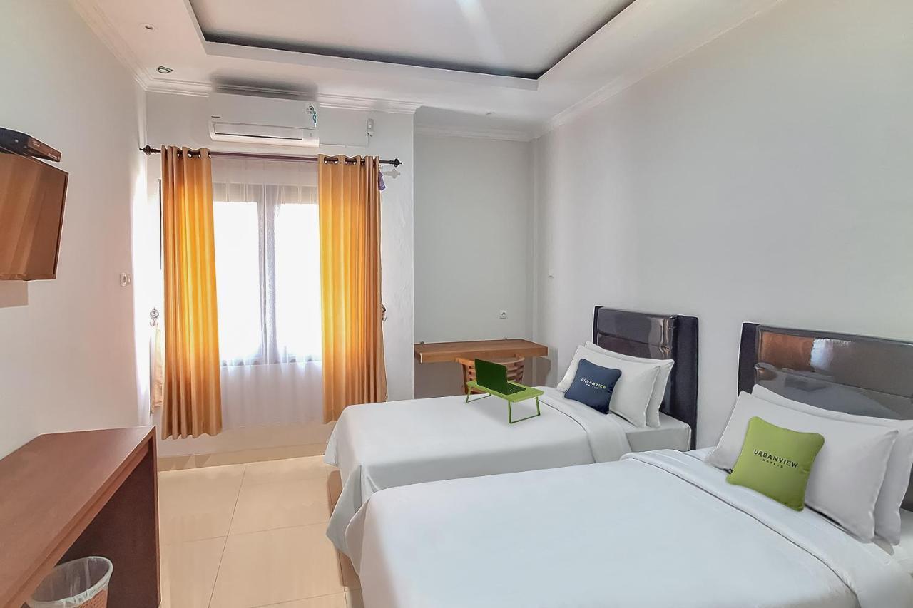 Urbanview Syariah Wisma Annisa Palangkaraya By Reddoorz 外观 照片